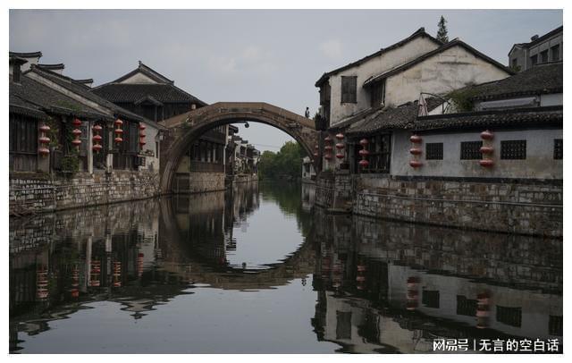 坦克出行